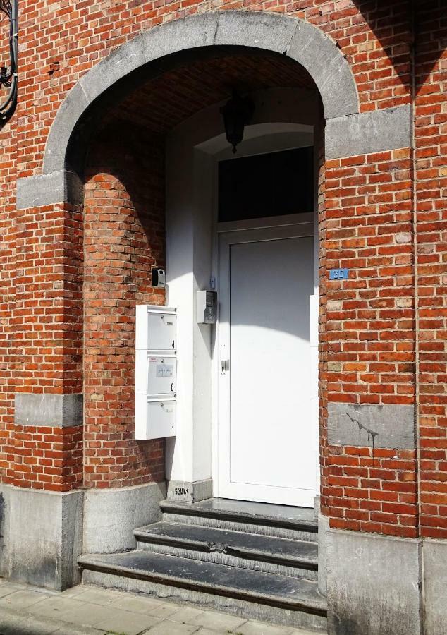 L'Entre Ciel Et Meuse Lägenhet Dinant Exteriör bild